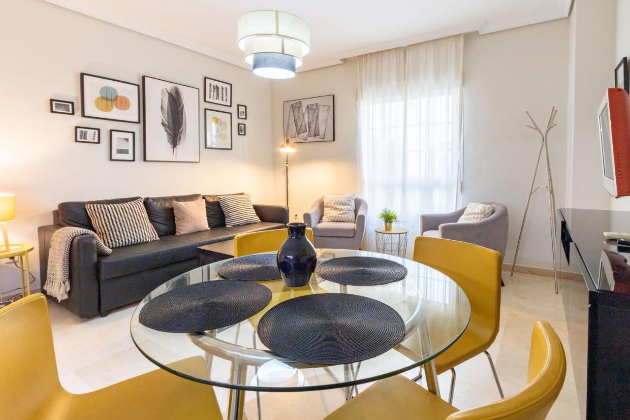 San Jacinto Triana Deluxe By Valcambre Lägenhet Sevilla Exteriör bild