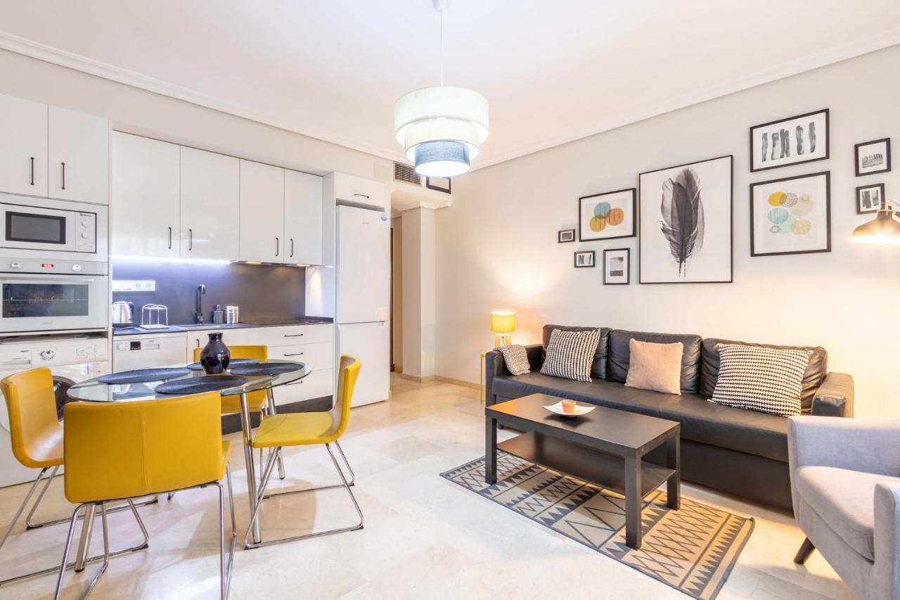San Jacinto Triana Deluxe By Valcambre Lägenhet Sevilla Exteriör bild