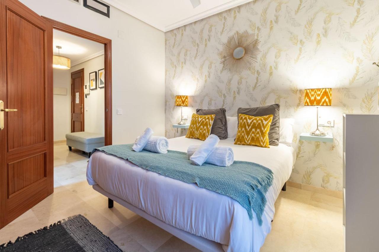 San Jacinto Triana Deluxe By Valcambre Lägenhet Sevilla Exteriör bild