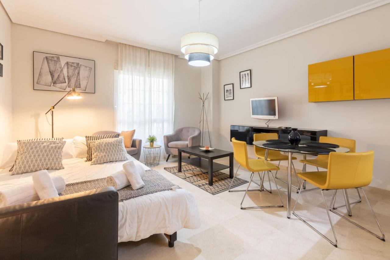 San Jacinto Triana Deluxe By Valcambre Lägenhet Sevilla Exteriör bild